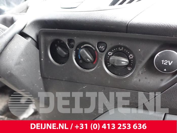Ford Transit Custom Kachel Bedieningspaneel O265926