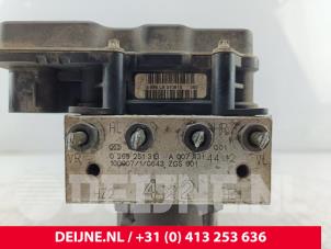 Mercedes Vito ABS Pumpe O265980 foto 2