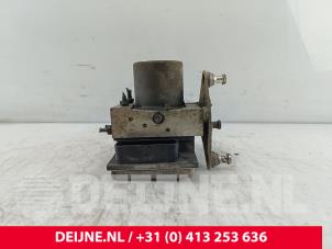 Mercedes Vito ABS Pumpe O265980 foto 3