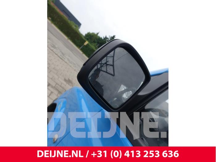 Mercedes Vito Buitenspiegel links O265988