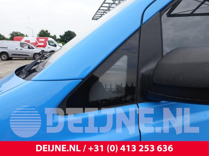 Mercedes Vito Driehoeks Ruit links-voor O265996
