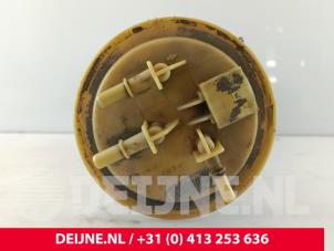 Tank element Pomp van een Mercedes-Benz Sprinter 5t (906.15/906.25) 515 CDI 16V 2008