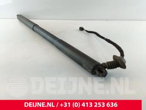 Volvo V90 Set Gasdempers Achterklep O266039 foto 2