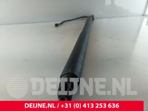 Volvo V90 Set Gasdempers Achterklep O266039 foto 3