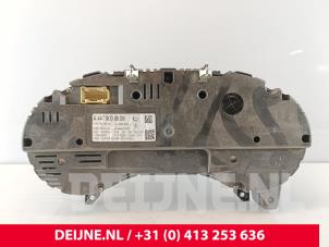Mercedes Vito Tacho - Kombiinstrument KM O266080 foto 2
