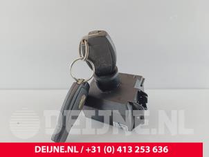 Mercedes Vito Ignition lock + key O266082 photo 3