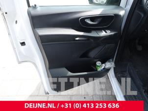 Mercedes Vito Door 2-door, left O266084 photo 2