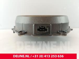 Porsche Taycan Luidspreker O266121 foto 3