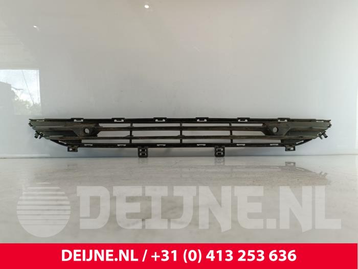 Volvo S90 Stoßstangenrost O266183