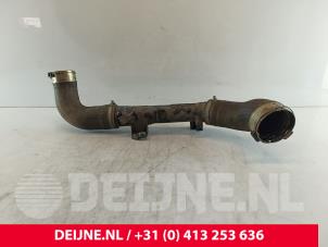 Gebruikte Intercooler Buis Volvo S90 II 2.0 D4 16V Prijs € 60,00 Margeregeling aangeboden door van Deijne Onderdelen Uden B.V.