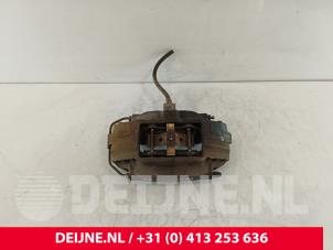 Tesla Model S Remklauw (Tang) rechts-achter O266273 foto 2