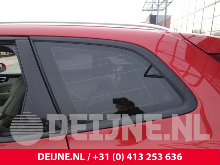 Volvo XC60 Extra window 4-door, left O266320