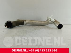 Gebruikte Intercooler Buis Volvo XC60 I (DZ) 2.0 D4 16V Prijs € 20,00 Margeregeling aangeboden door van Deijne Onderdelen Uden B.V.