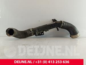 Gebruikte Intercooler Buis Volvo S90 II 2.0 D5 16V AWD Prijs € 90,75 Inclusief btw aangeboden door van Deijne Onderdelen Uden B.V.