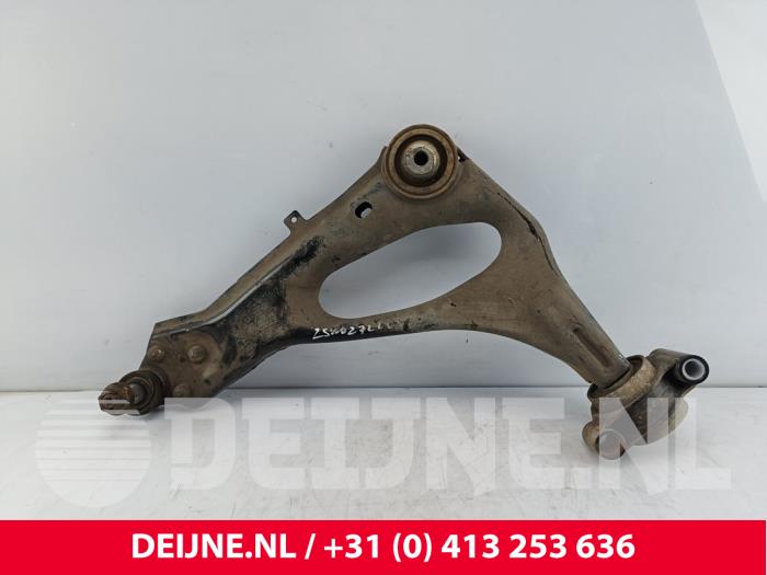 Mercedes Vito Querlenker unten links vorne O266409