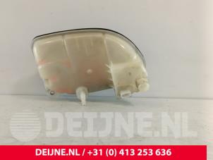 Mercedes Vito Ausgleichsbehälter O266415 foto 2