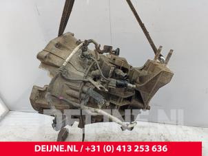Ford Transit Versnellingsbak O266442 foto 3