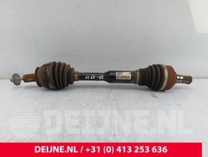 Gebruikte Aandrijfas links-voor Volvo XC60 I (DZ) 2.0 D4 16V Prijs € 160,00 Margeregeling aangeboden door van Deijne Onderdelen Uden B.V.