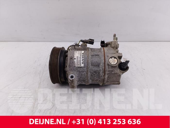 Gebruikte Aircopomp Volvo XC60 I (DZ) 2.0 D4 16V Prijs € 140,00 Margeregeling aangeboden door van Deijne Onderdelen Uden B.V.