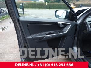 Volvo XC60 Portier 4Deurs links-voor O266547 foto 2
