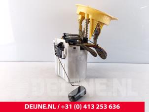 Gebruikte Tank element Pomp Volvo XC60 II (UZ) 2.0 B4 16V Mild Hybrid AWD Prijs € 165,00 Margeregeling aangeboden door van Deijne Onderdelen Uden B.V.