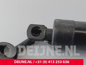 Volvo XC60 Rear gas strut, left O266613 photo 3