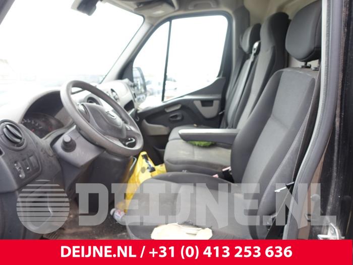 Nissan NV400 Seat, left O266690