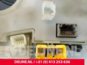 Nissan NV400 Combischakelaar Stuurkolom O266665 foto 3