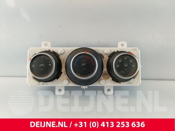 Renault Master Heizung Bedienpaneel O266738