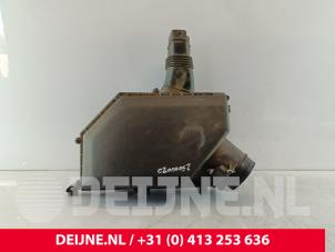 Gebruikte Luchtfilterhuis Volvo XC60 I (DZ) 2.0 D4 16V Prijs € 80,00 Margeregeling aangeboden door van Deijne Onderdelen Uden B.V.