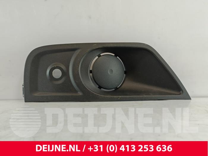 Renault Master Afdekplaat mistlamp links O266861