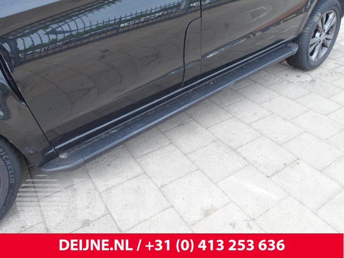 Mercedes Vito Sidebar O266912