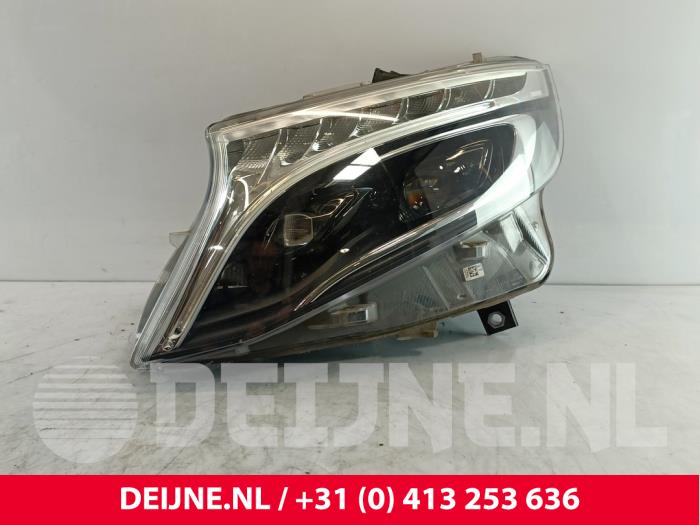 Mercedes Vito Koplamp links O266883