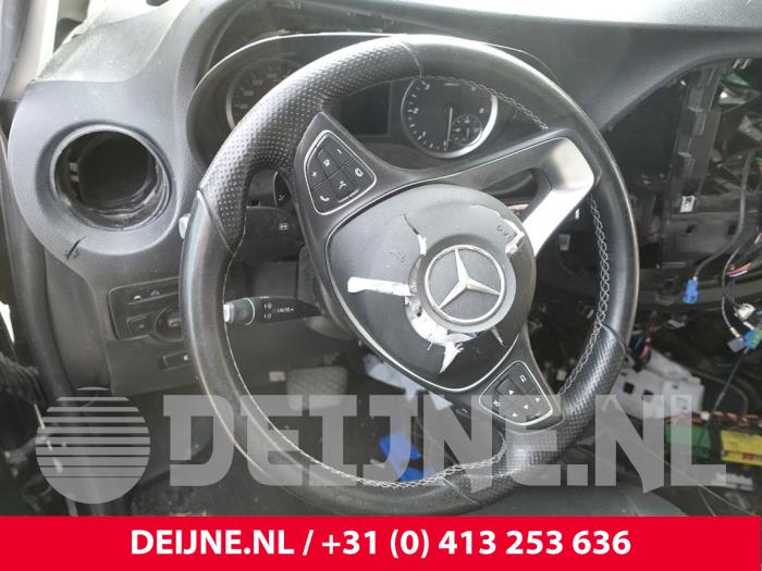 Mercedes Vito Kilometerteller KM O266923