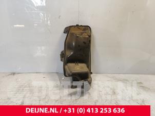 Gebruikte Adblue tank Volvo XC60 II (UZ) 2.0 D4 16V AWD Prijs € 190,00 Margeregeling aangeboden door van Deijne Onderdelen Uden B.V.