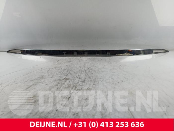Tesla Model S Zierleiste Heckklappe O266955