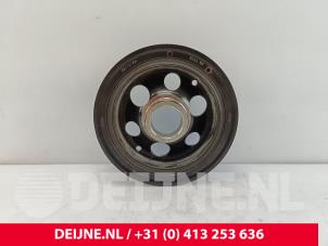 Gebruikte Krukas Poelie Ford Transit Custom 2.0 TDCi 16V Eco Blue 130 Prijs € 42,35 Inclusief btw aangeboden door van Deijne Onderdelen Uden B.V.