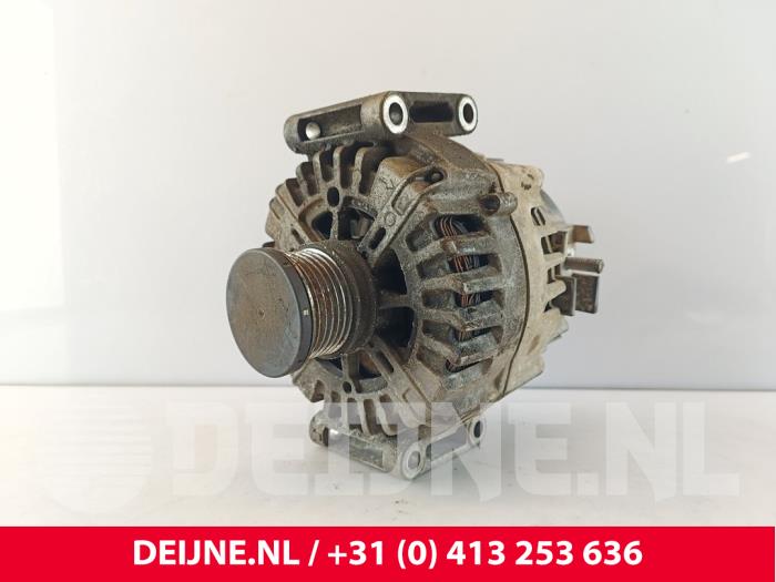 Gebruikte Dynamo Mercedes Vito (639.6) 2.2 113 CDI 16V Euro 5 Prijs € 121,00 Inclusief btw aangeboden door van Deijne Onderdelen Uden B.V.