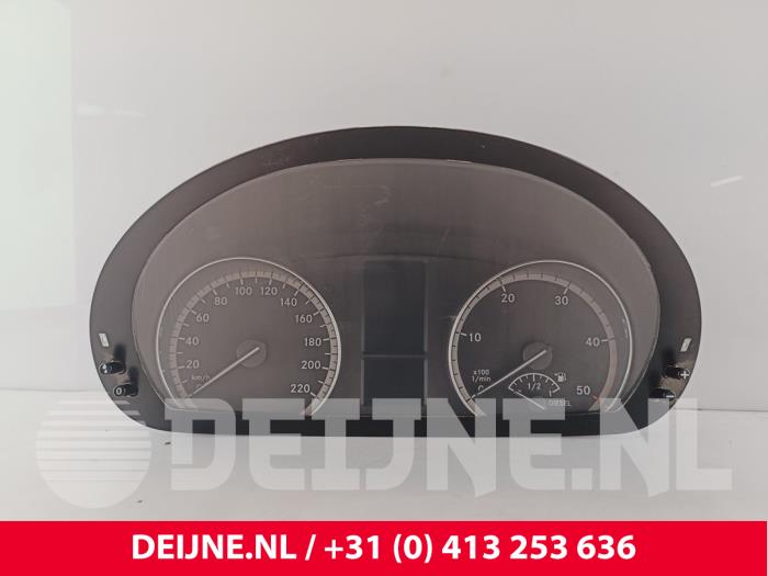 Mercedes Vito Tacho - Kombiinstrument KM O267293