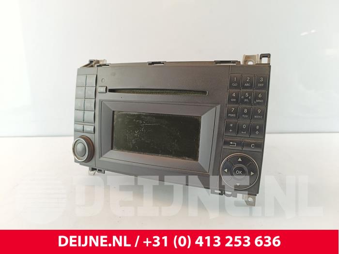 Mercedes Vito Radio O267298