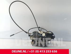 Mercedes Vito Deurslot Mechaniek 2Deurs rechts O267323 foto 3
