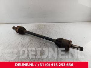 Gebruikte Aandrijfas links-achter Mercedes Vito (639.6) 3.0 120 CDI V6 24V Prijs € 42,35 Inclusief btw aangeboden door van Deijne Onderdelen Uden B.V.