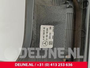 Mercedes Vito Schuifdeurgreep rechts O267423 foto 3