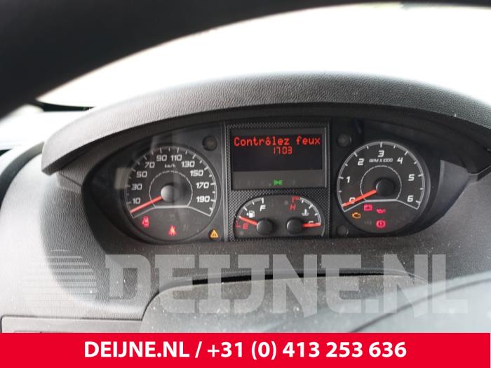 Peugeot Boxer Tacho - Kombiinstrument KM O267455