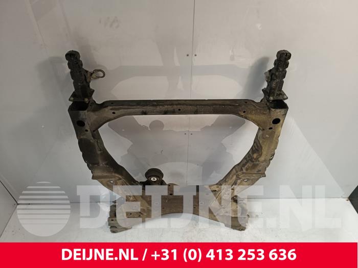 Subframe van een Mercedes-Benz Vito (447.6) 1.6 111 CDI 16V 2018