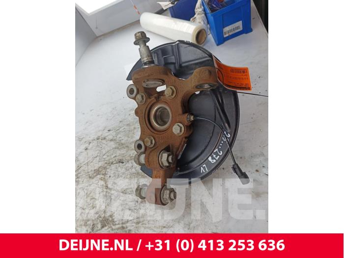 Ford Transit Custom Achsschenkel links vorne O267544