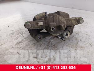 Ford Transit Custom Remklauw (Tang) links-voor O267552 foto 3