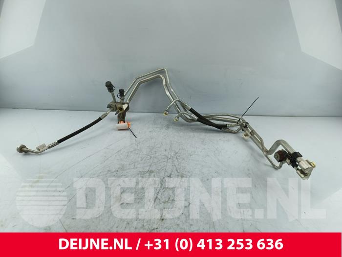 Volvo XC40 Air conditioning line O267653