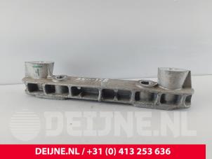 Gebruikte Motorrubber Volvo XC40 (XZ) 1.5 T4 Plug-in Hybrid 12V Prijs € 25,00 Margeregeling aangeboden door van Deijne Onderdelen Uden B.V.