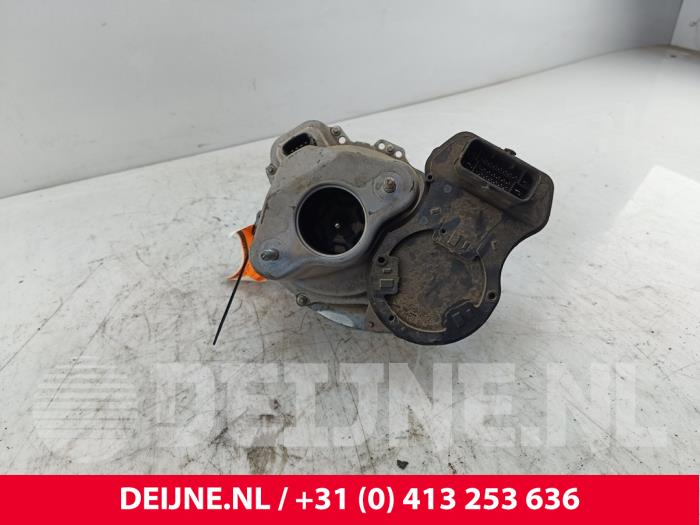 Gebruikte Rembol Volvo XC40 (XZ) 1.5 T4 Plug-in Hybrid 12V Prijs € 350,00 Margeregeling aangeboden door van Deijne Onderdelen Uden B.V.